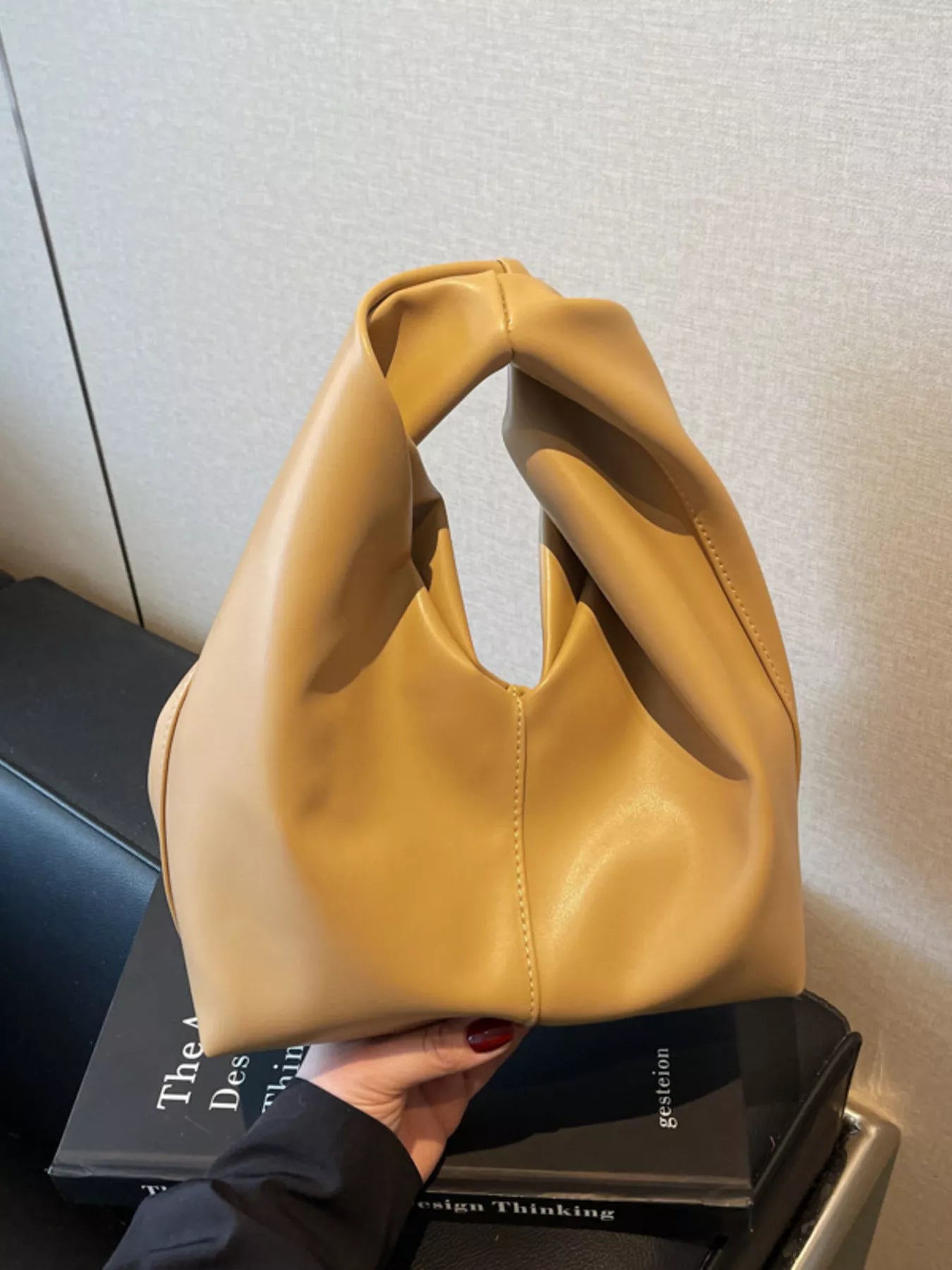 6e0972b24f4c411e8ccf0cd318fc8405-Max-Origin