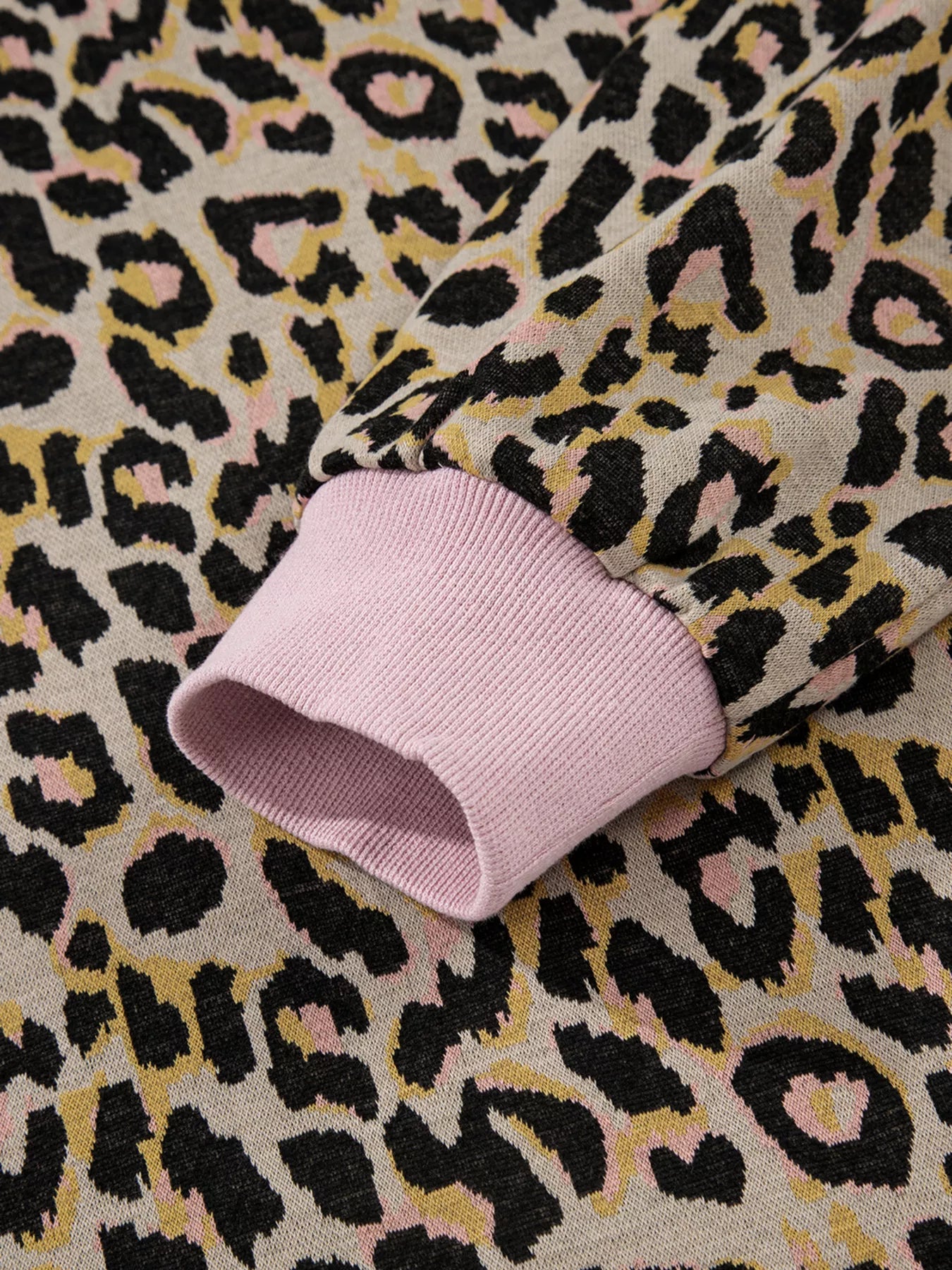 c4681b38ba764b05af2ee5405d37eef4-Max-Origin