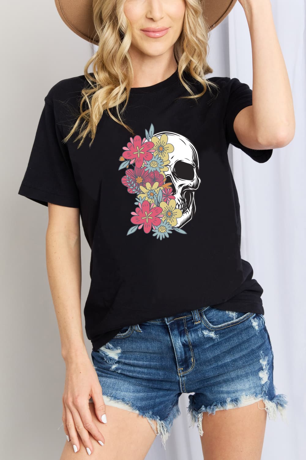 Simply Love Skull Graphic Cotton T-Shirt